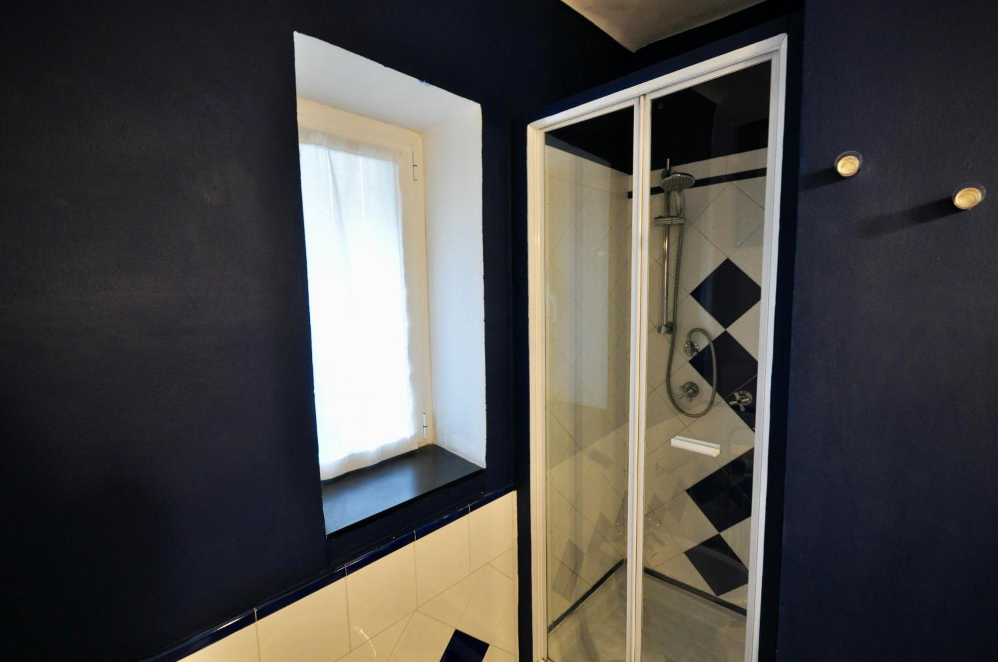 Apartment Casa Riccola Vicino All'acquario In Centro Storico Con Ascensore Genua